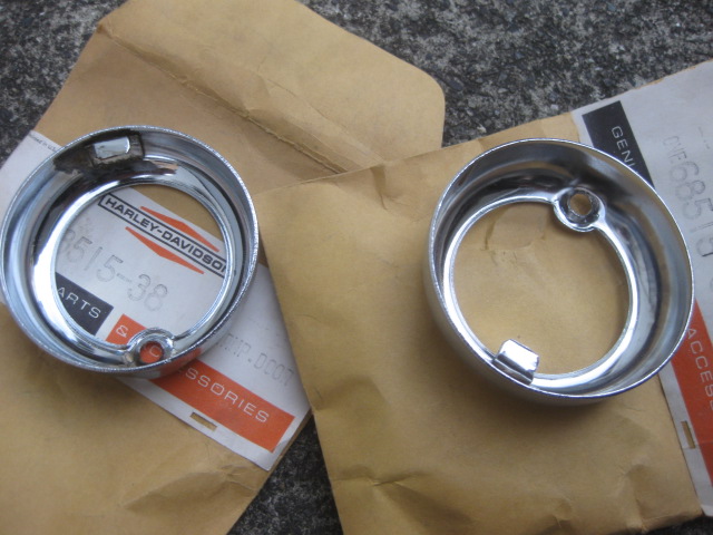 ウィンカーベゼルNOS