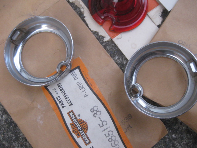 ウィンカーベゼル＆レンズ NOS