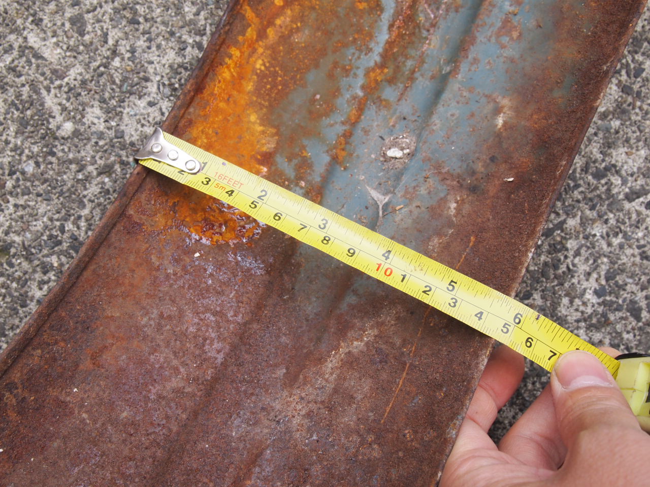 スペアタイヤカバー