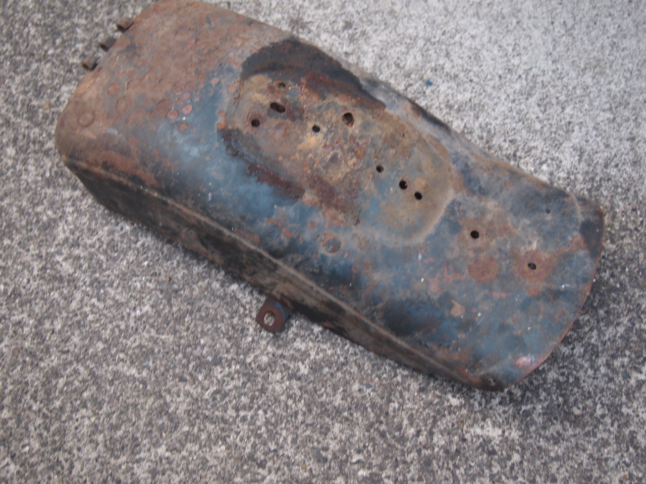 リアフェンダーテールゲート