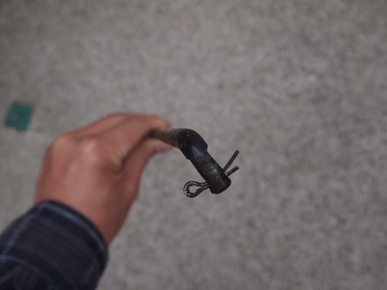 リアブレーキロッド