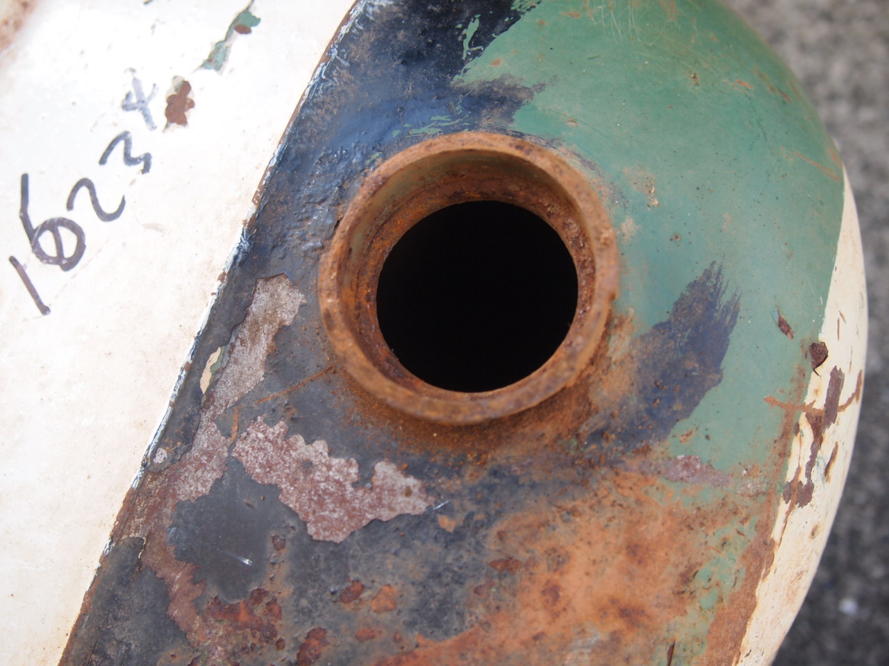 BSA バンタムタンク