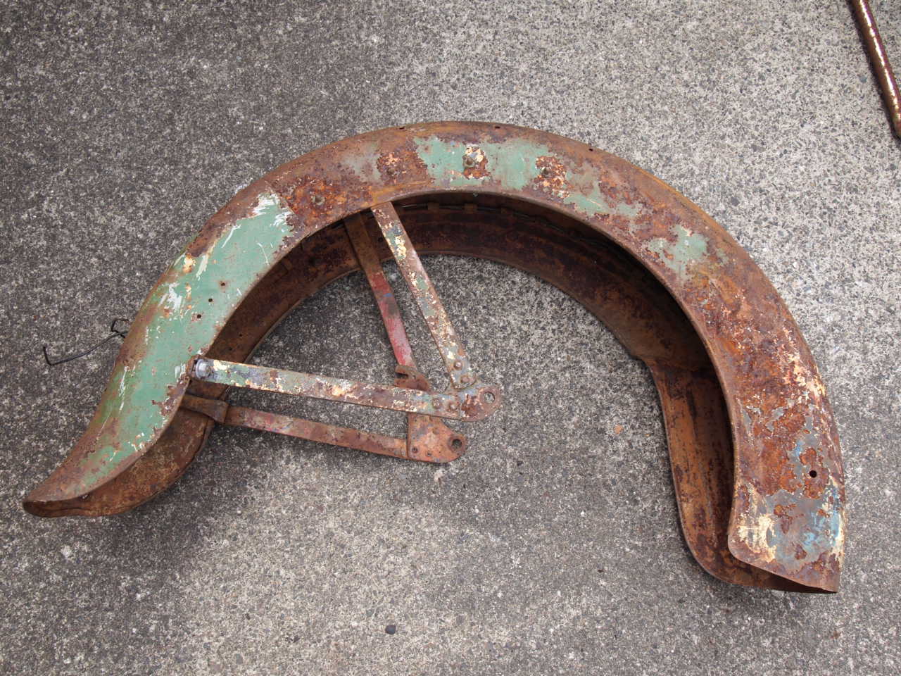 49,50　リアフェンダー