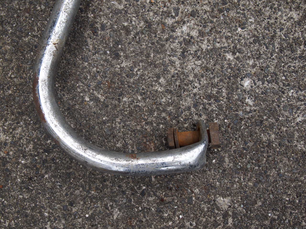 36-57リアクラッシュガード