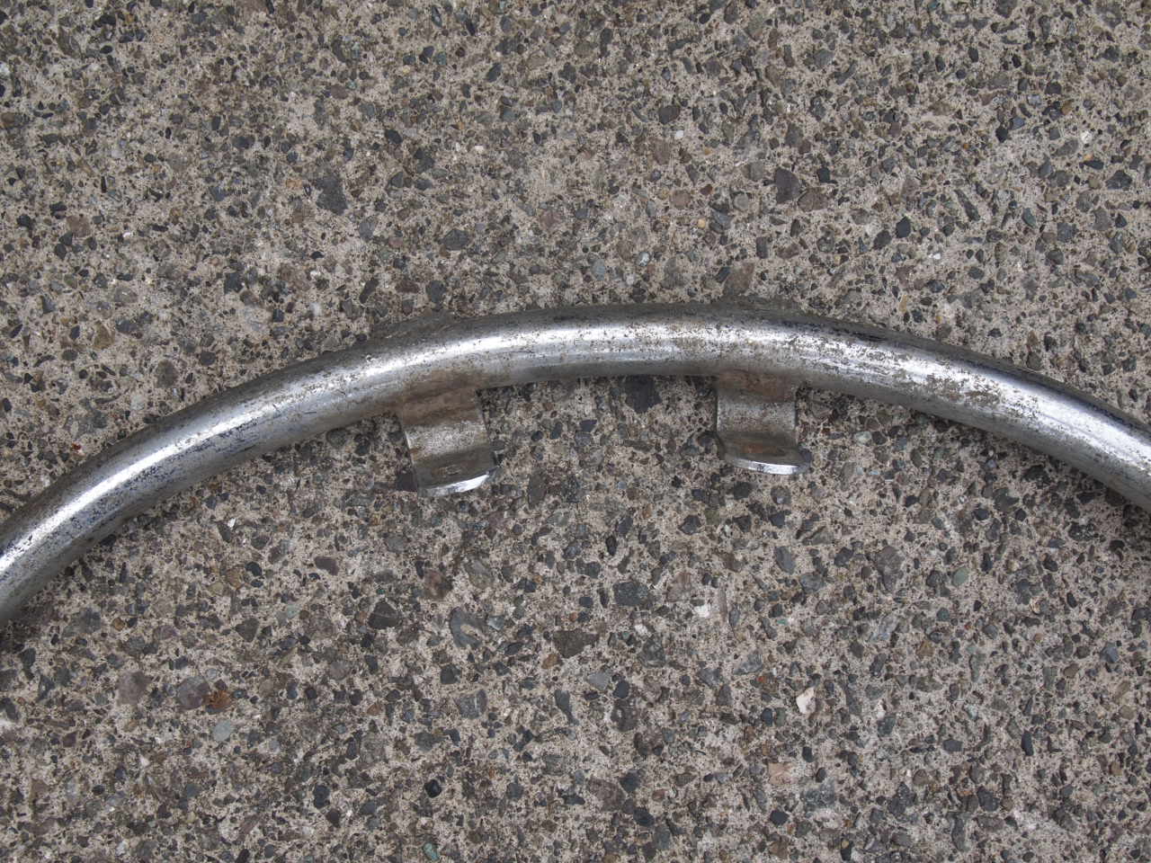 36-57リアクラッシュガード