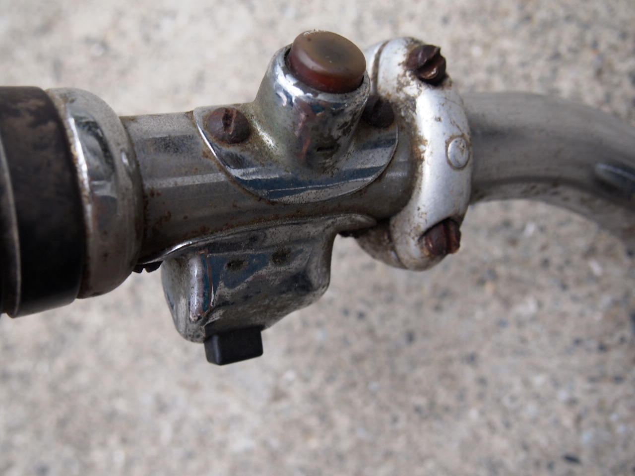 XL系バックホーン