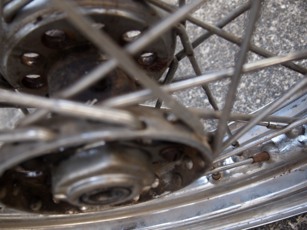 16インチ　ステップハブホイール