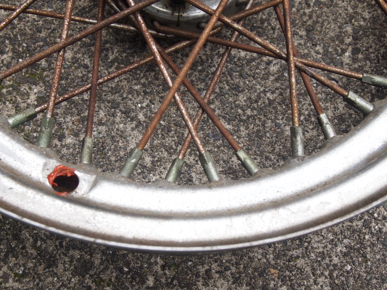 スターハブ１６インチ