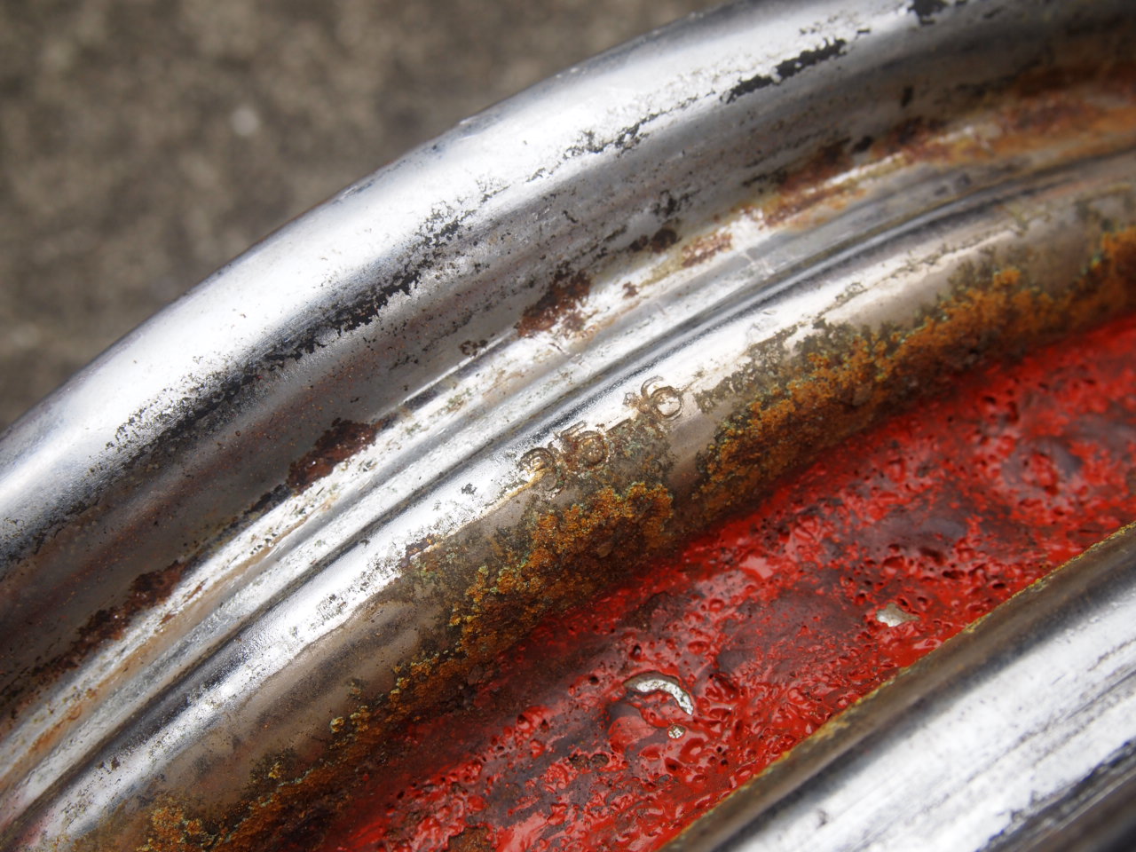 スターハブ１６インチ