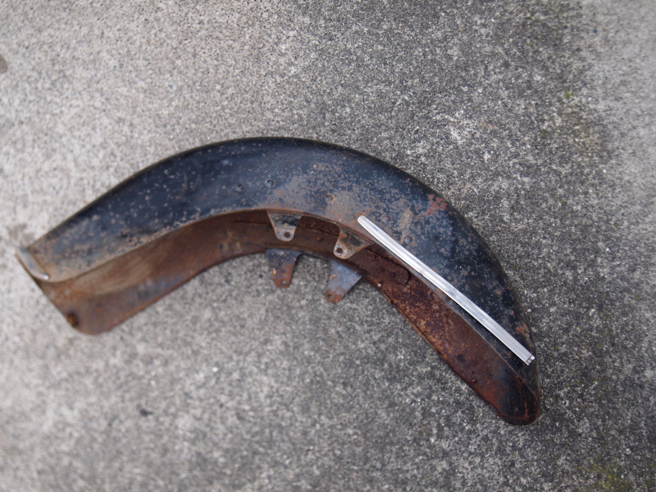 ハイドラフロントフェンダー