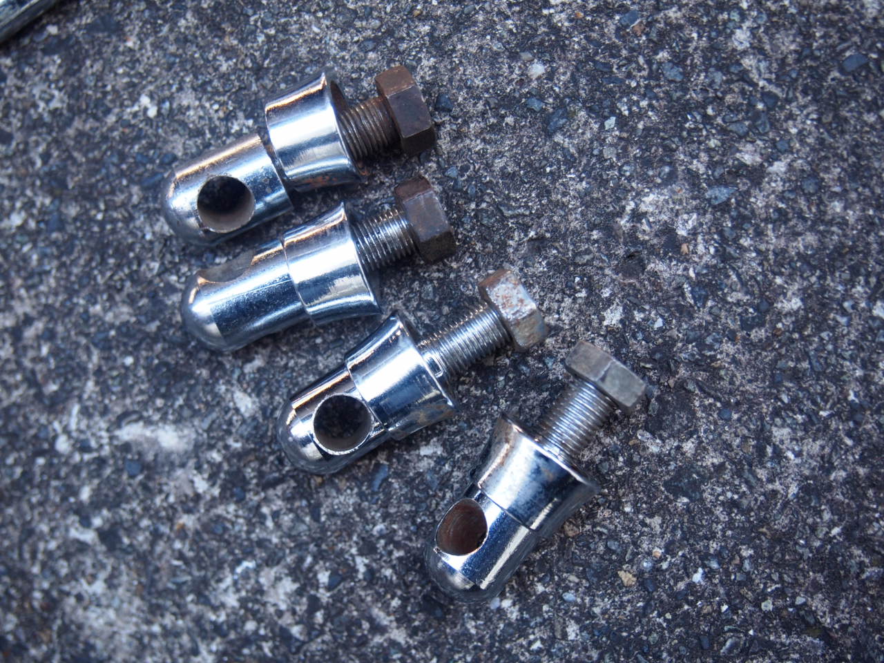 フェンダーレール