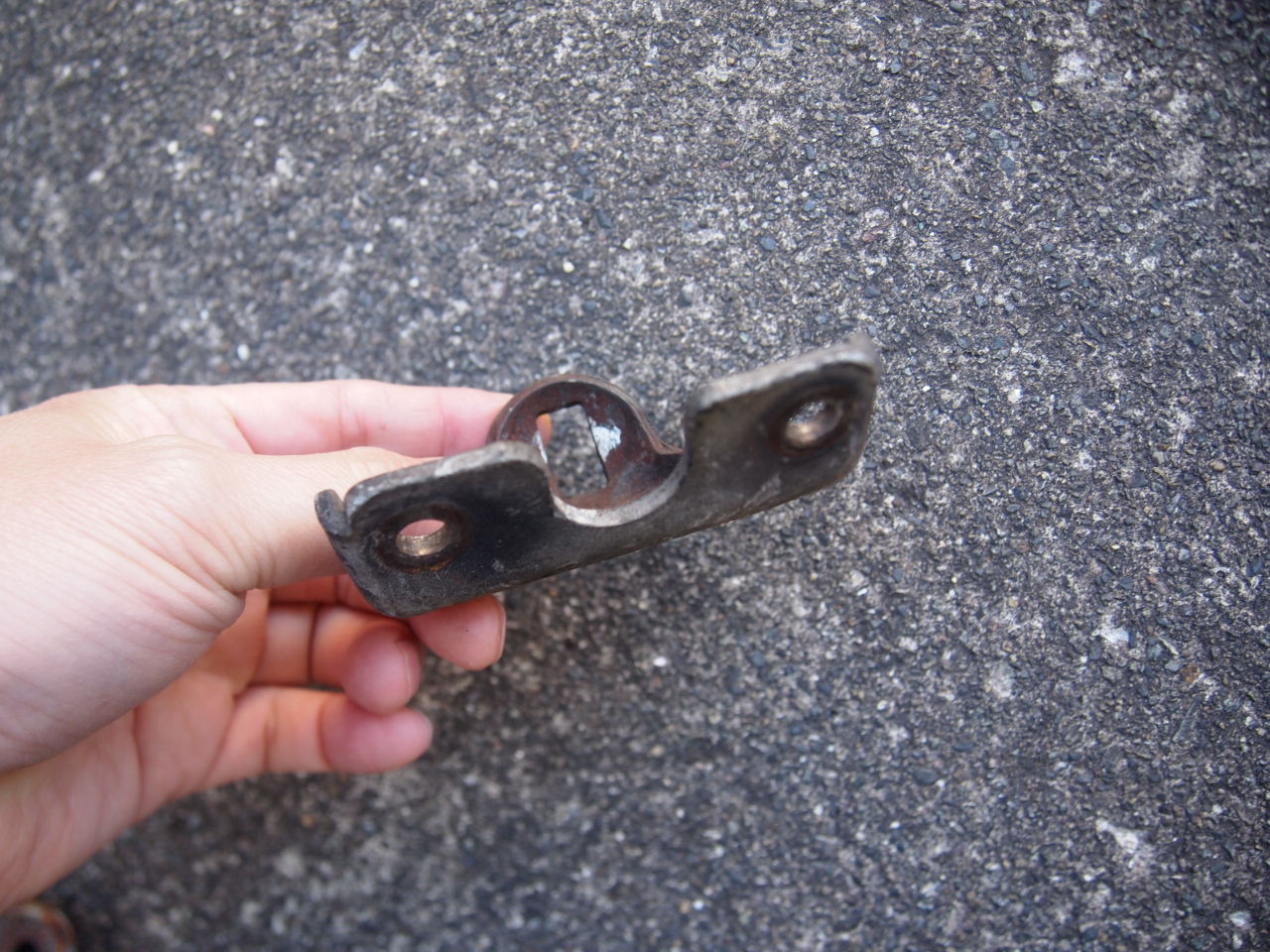 59up XLHヘッドライトブラケット