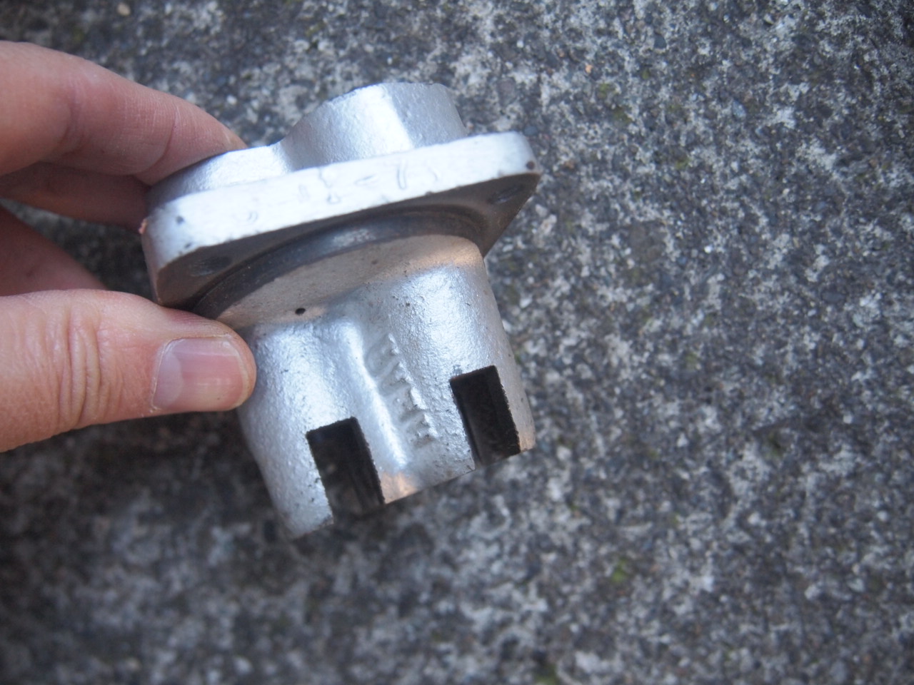 73-84リアタペットブロック