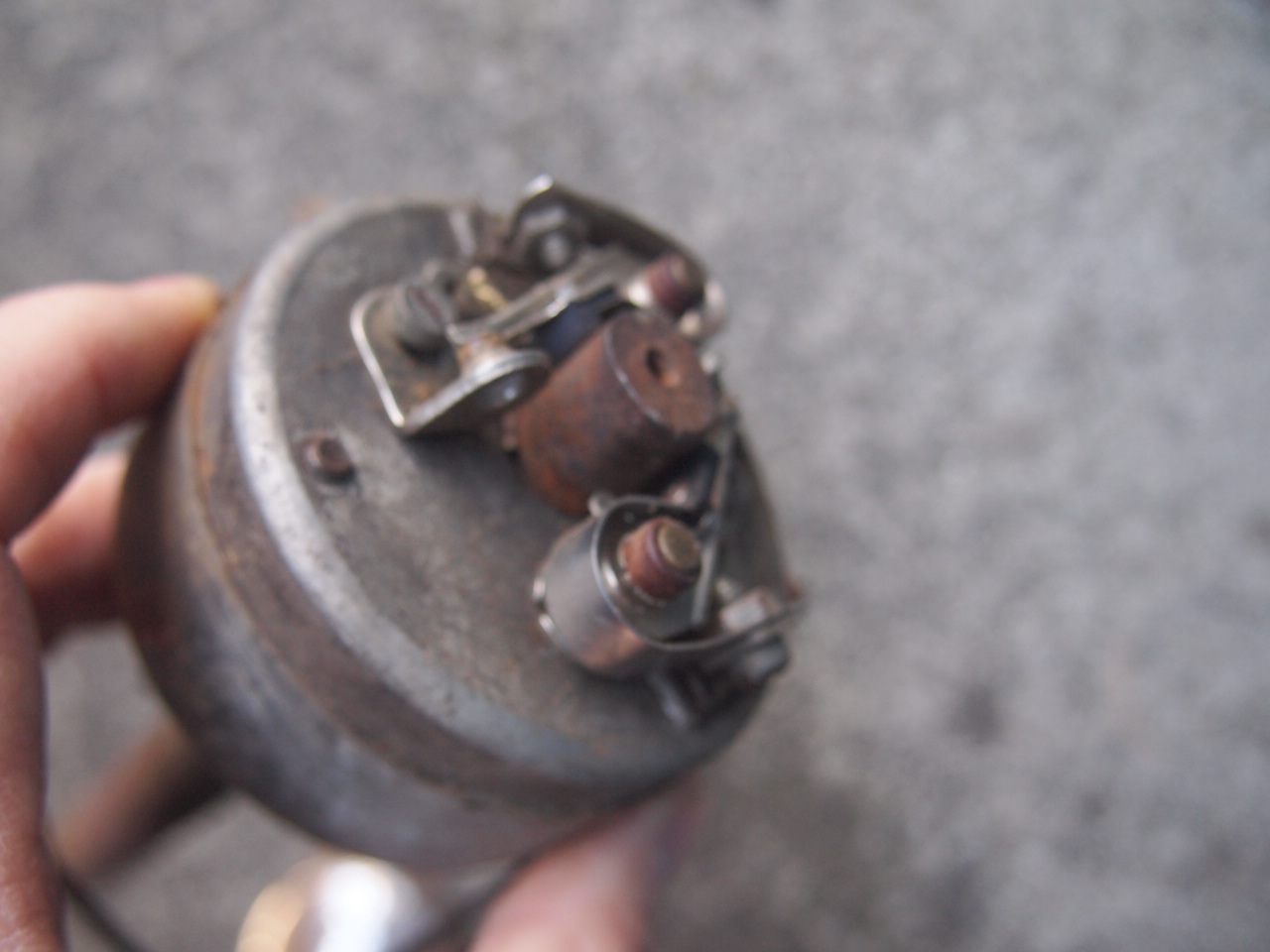 61-64デュアルポイントデスビ