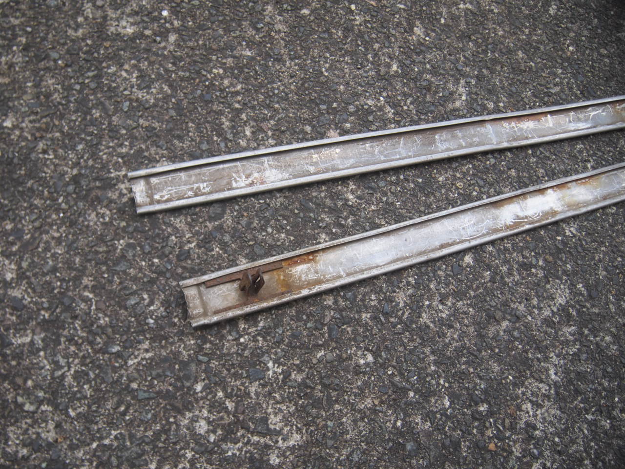 フェンダーサイドモール