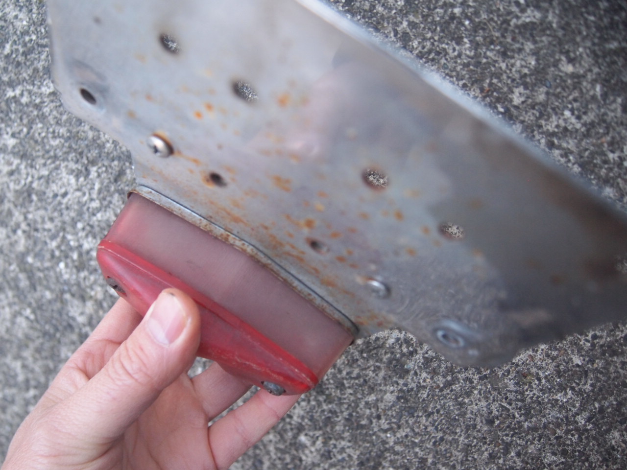 サイドマウントテール