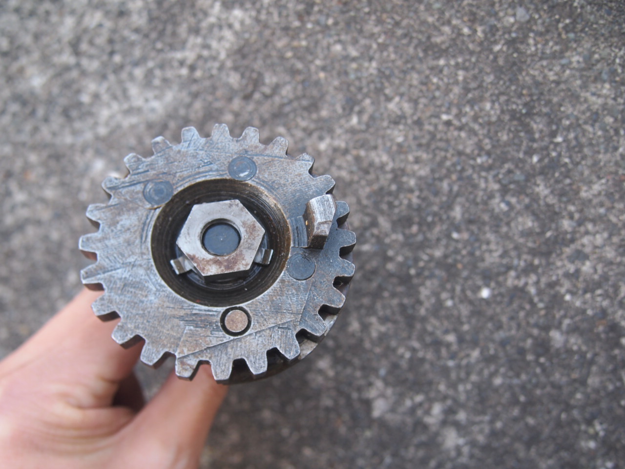 スタータークランクシャフト