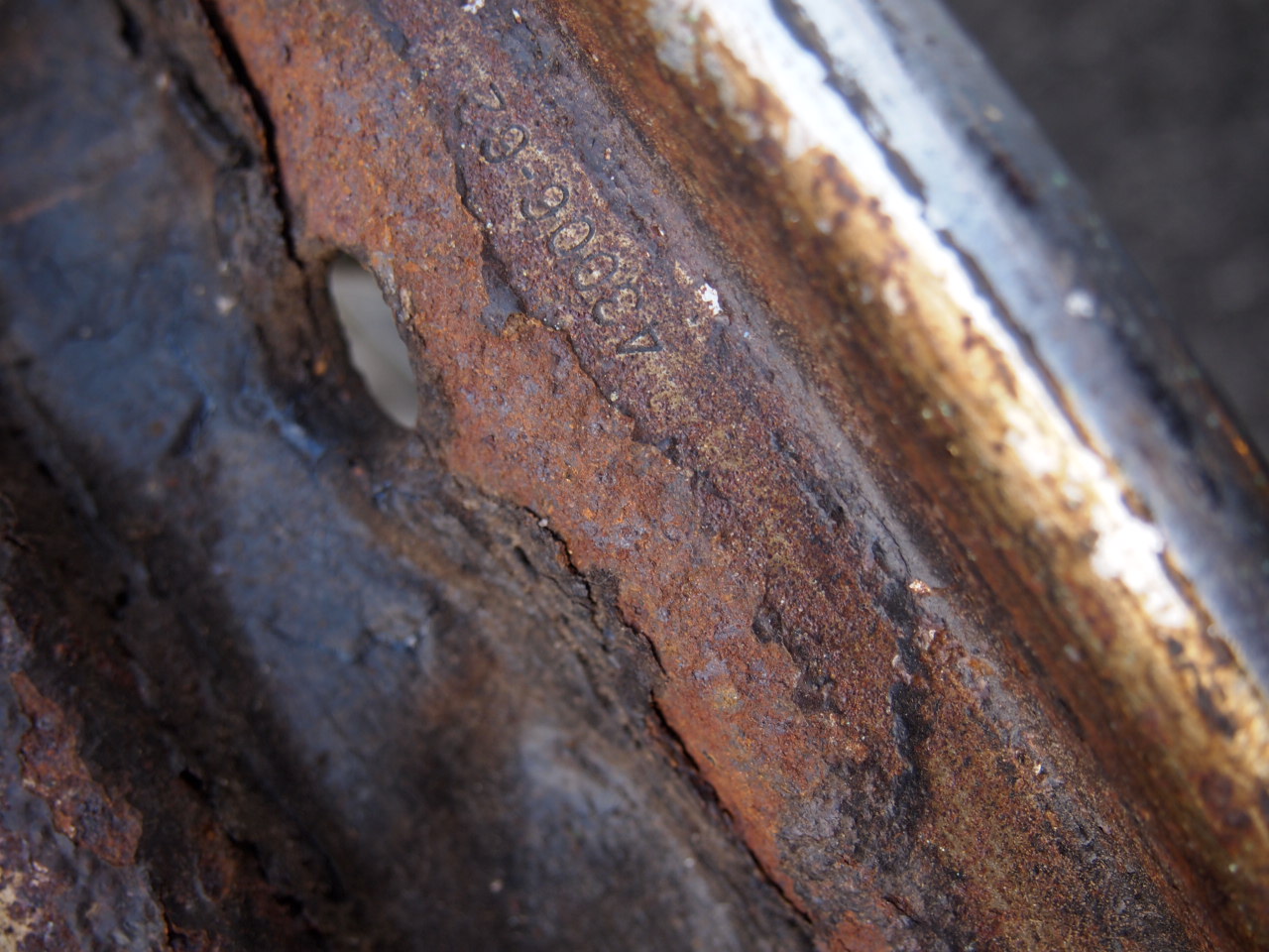 ミッドスターホイール　１６インチ