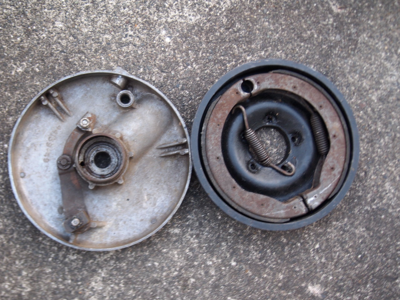 ハイドラフロントブレーキ