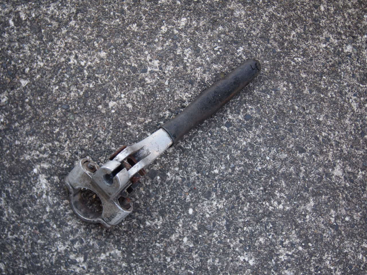 ブレーキレバー　グリーンカバー付き