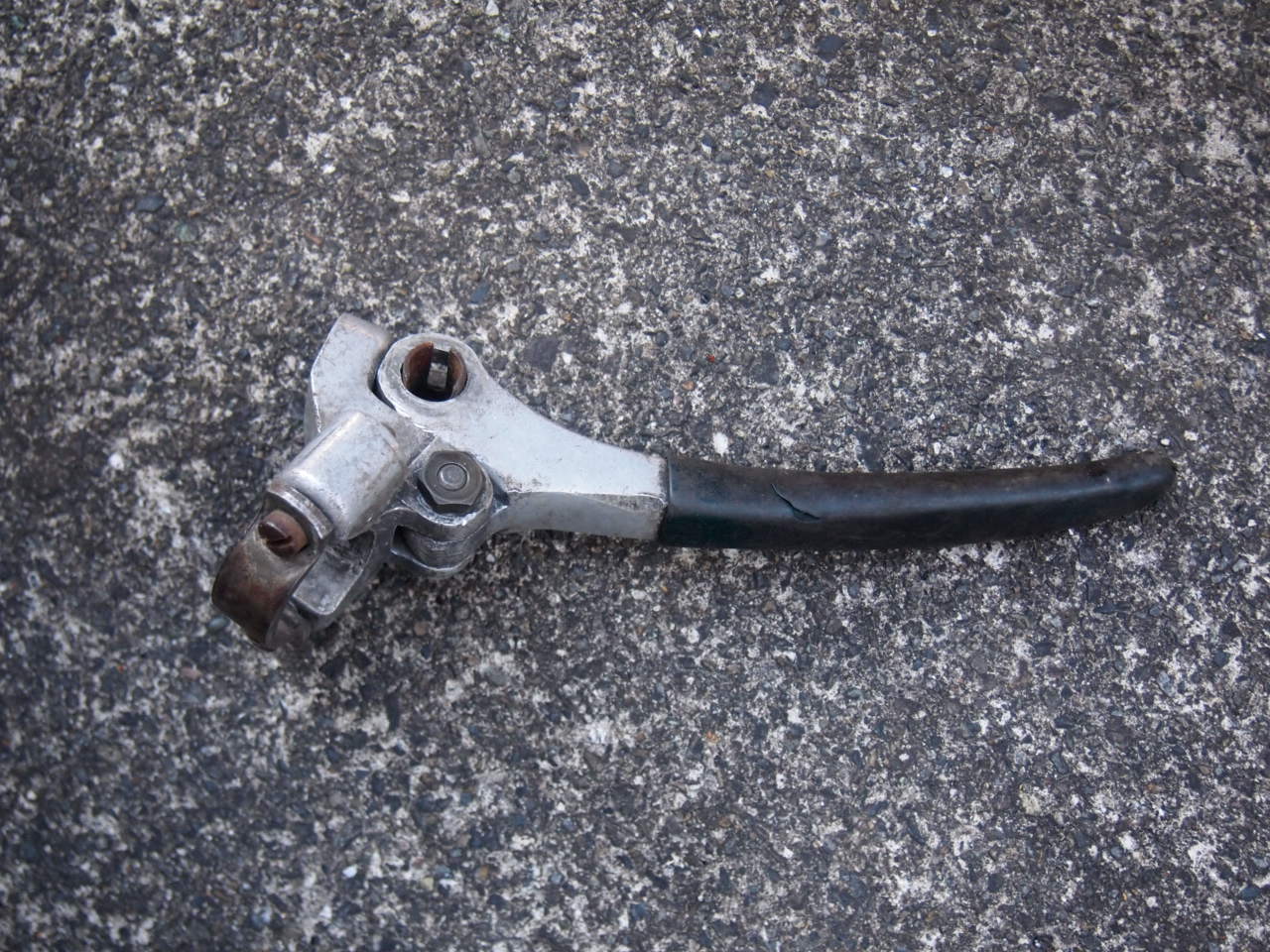 ブレーキレバー　グリーンカバー付き