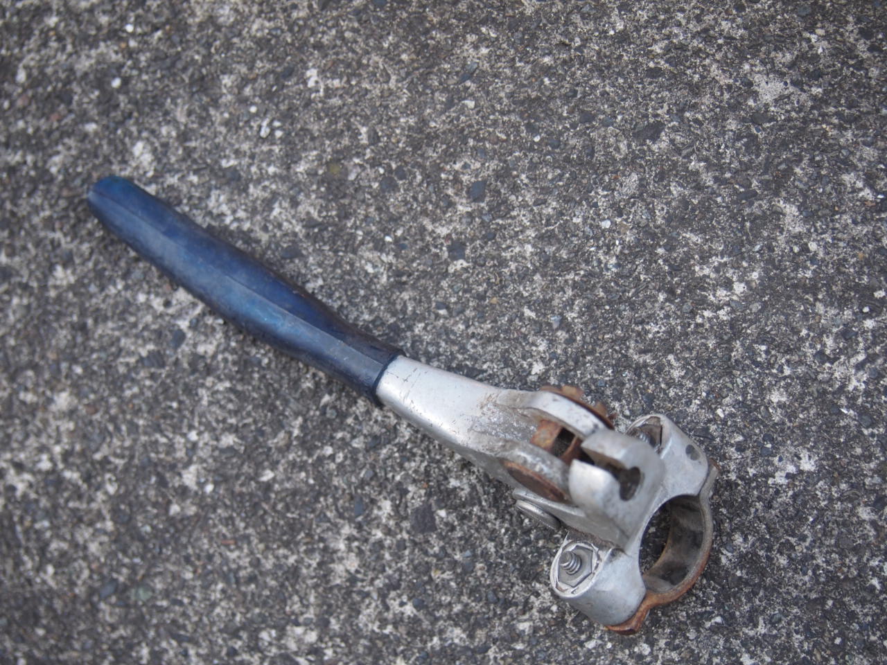 ブレーキレバー