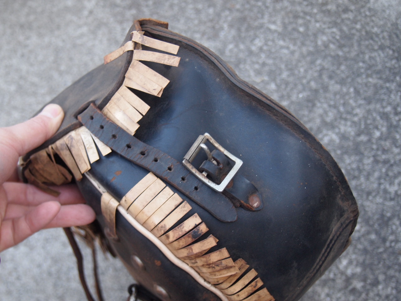 フリンジサドルバッグ