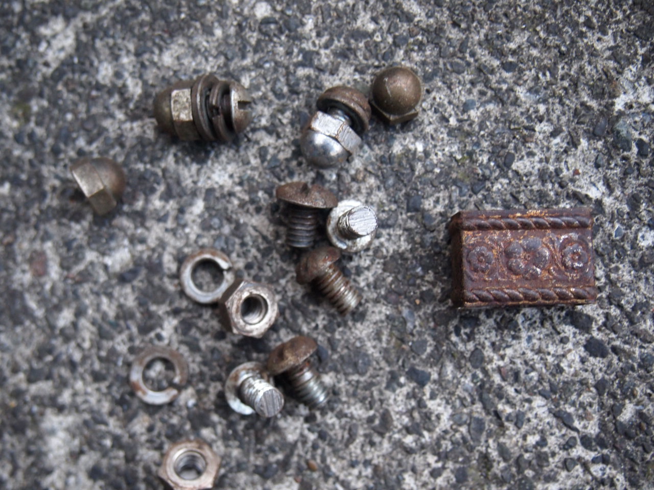 フリンジサドルバッグ