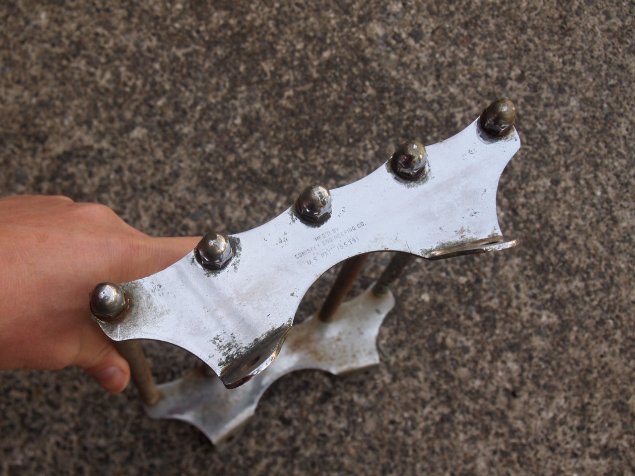 コミスキーラック