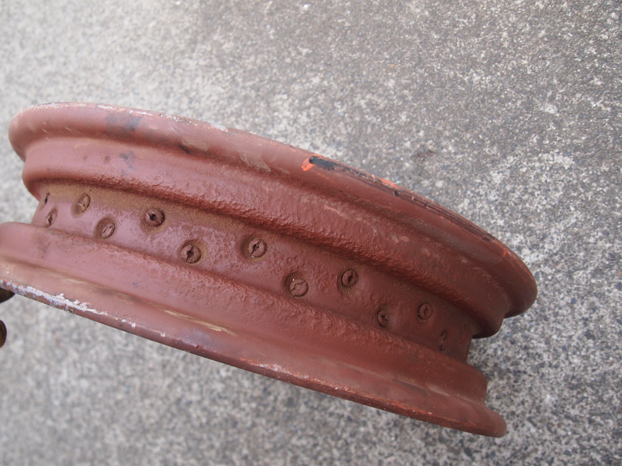 16インチスターハブホイール