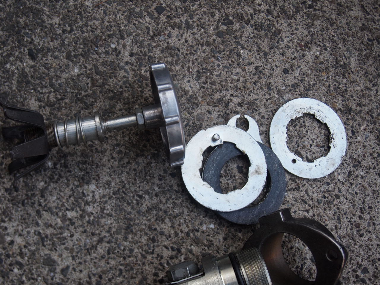 アジャスタブルツリー