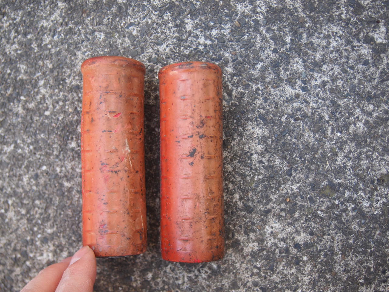 ワッフル　レッド