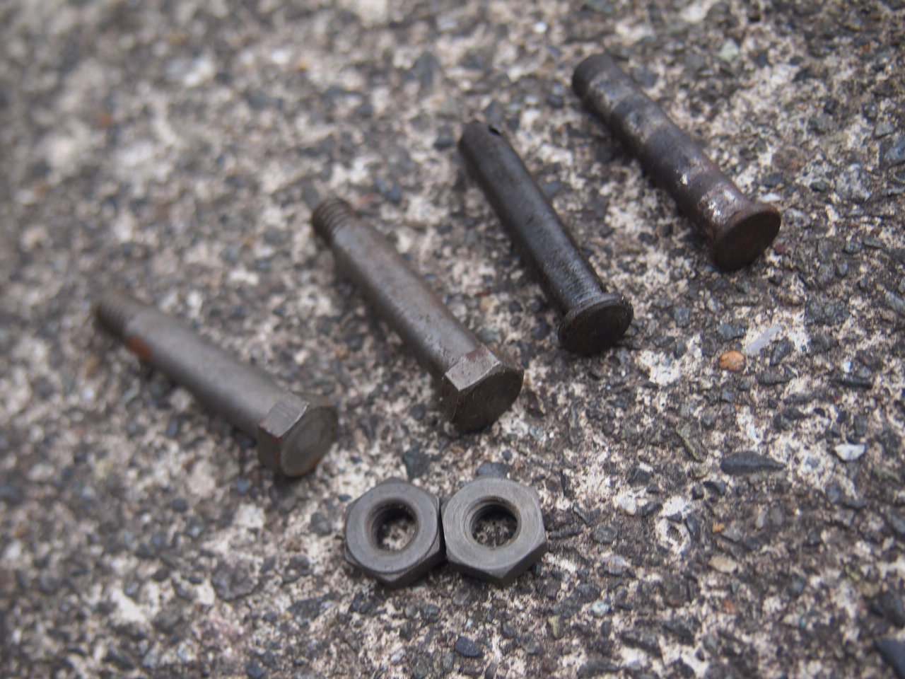 41-64パッセンジャーペグボルト＆ピン