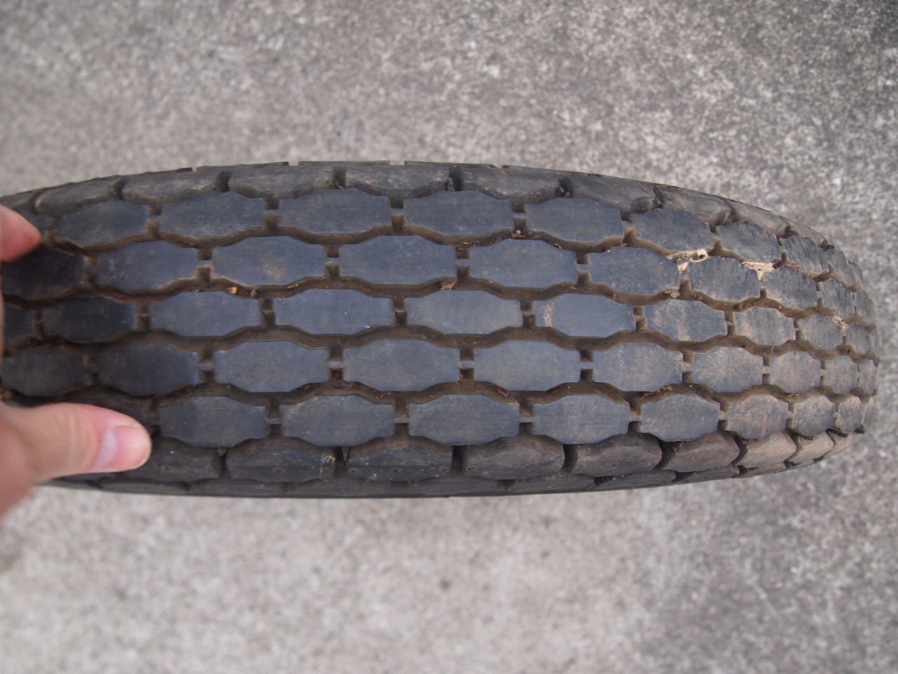 16インチスターハブホイール