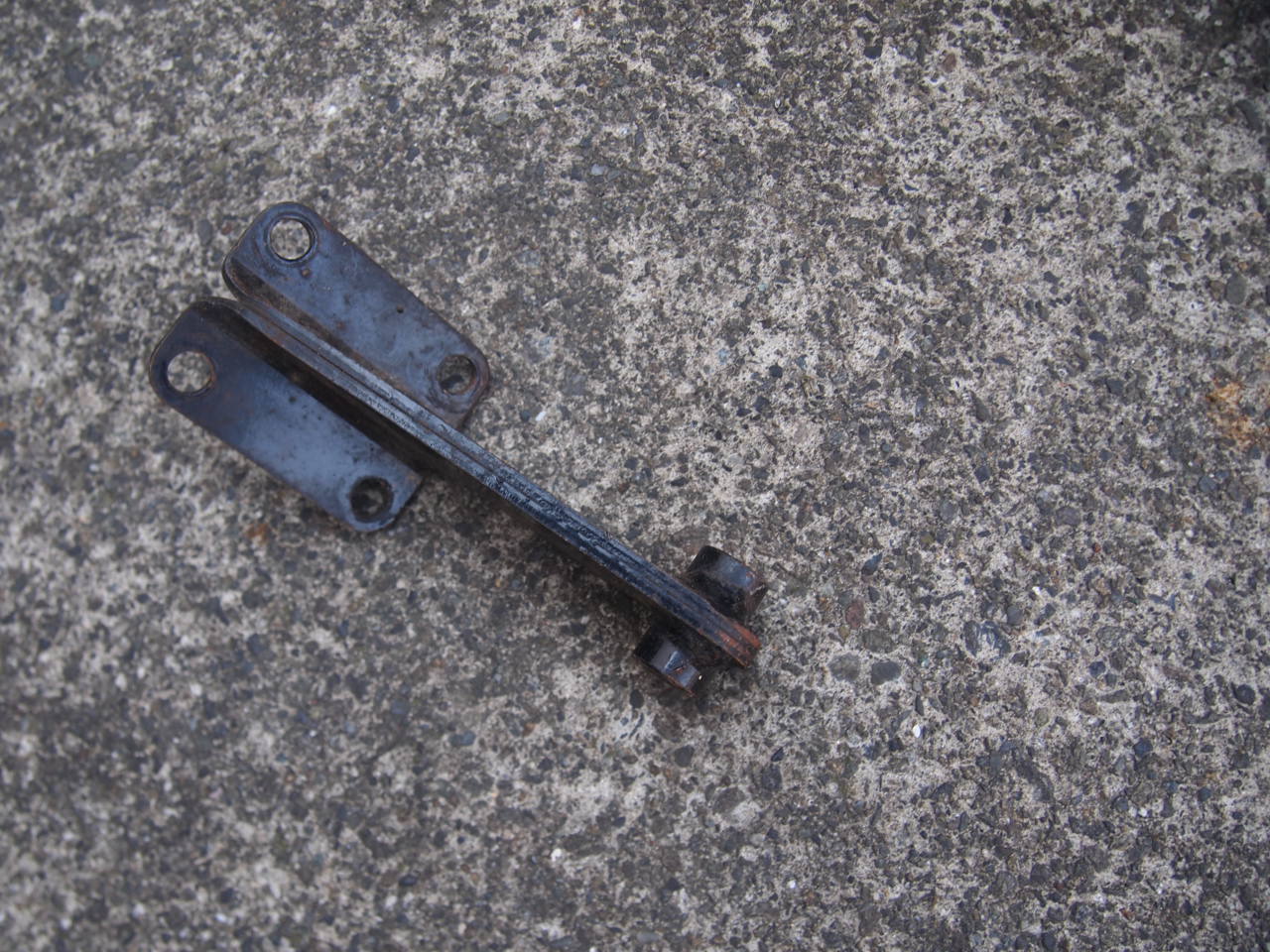 シートブラケット