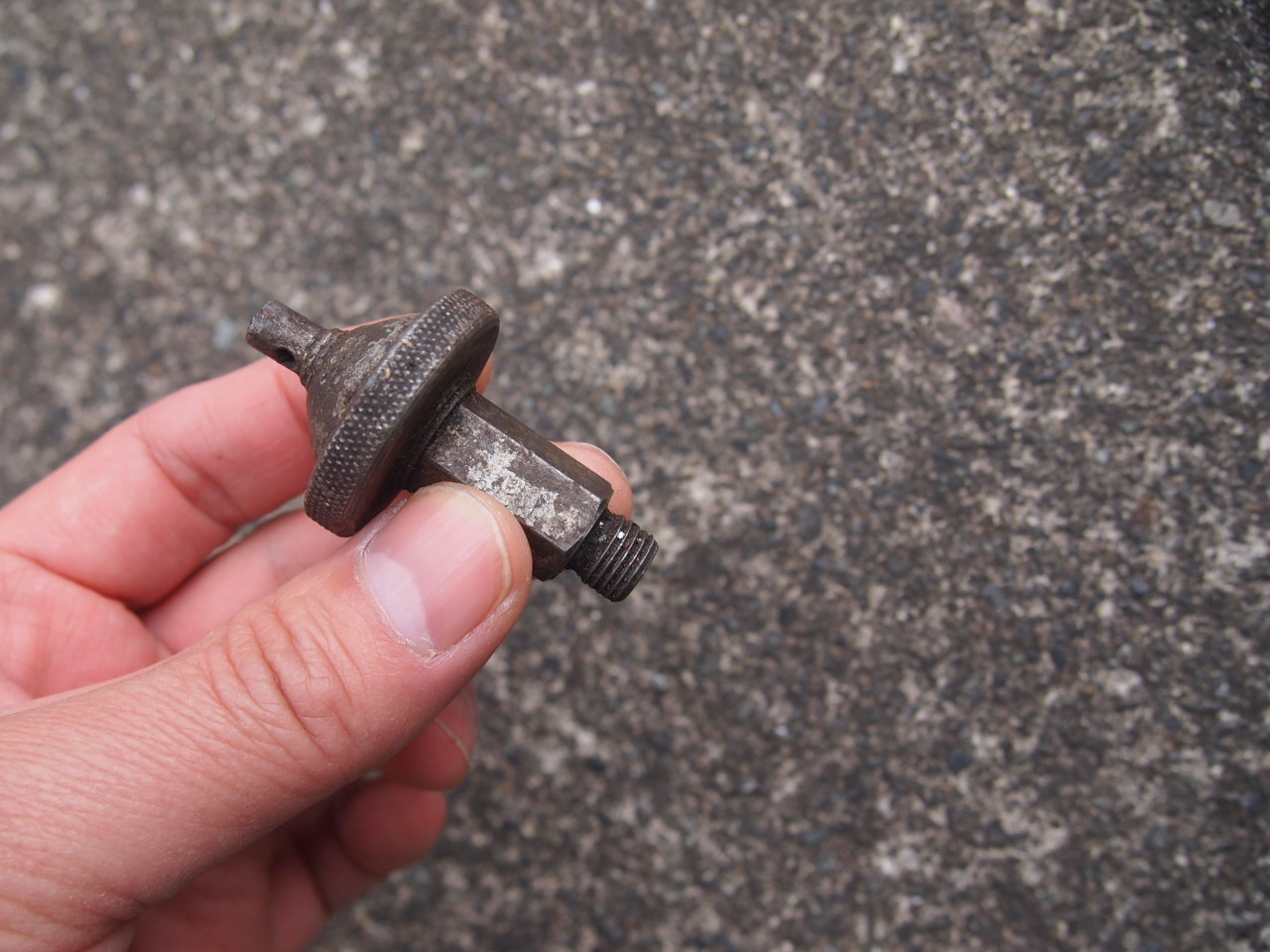 オイルシグナルスイッチ