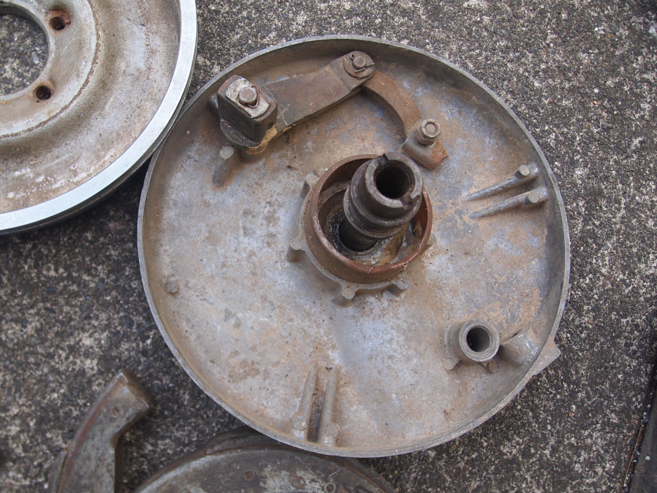 ハイドラフロントブレーキ