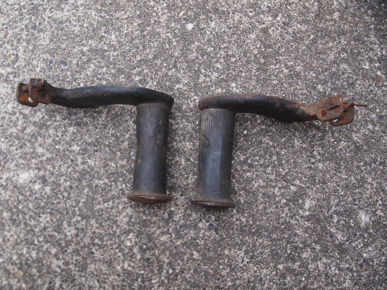 41-46　パッセンジャーペグ