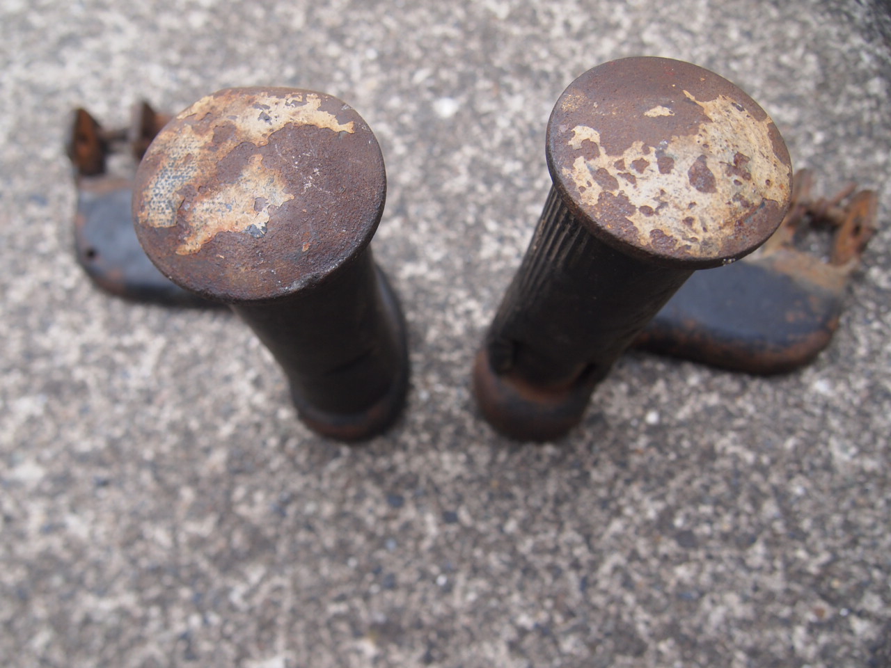 41-46　パッセンジャーペグ