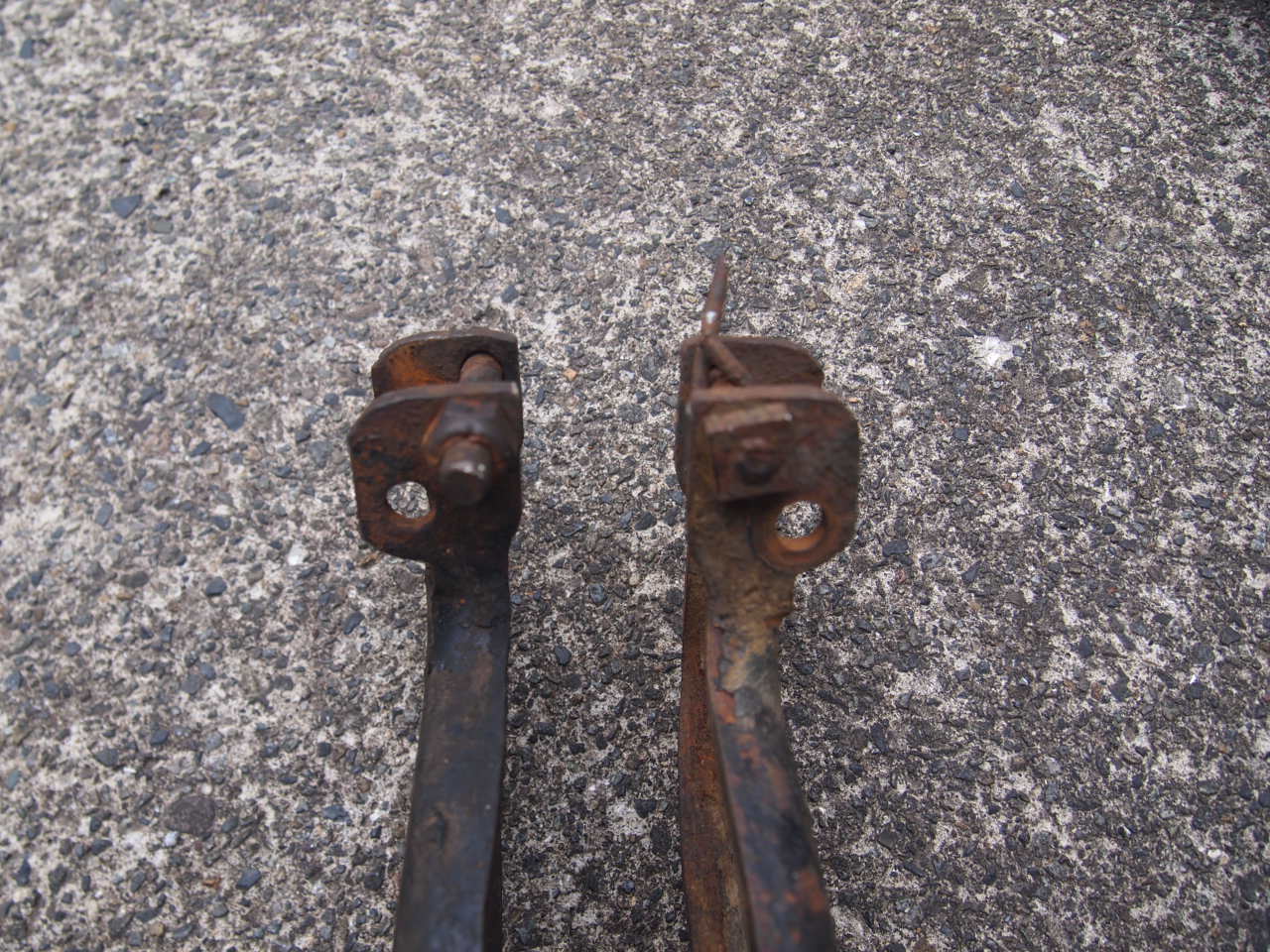 41-46　パッセンジャーペグ