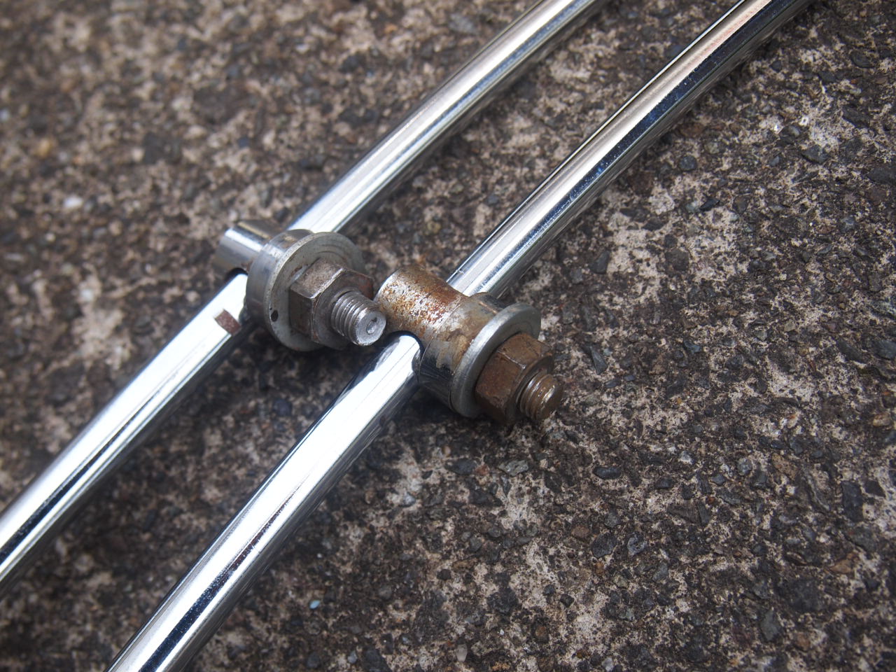 フェンダーレール