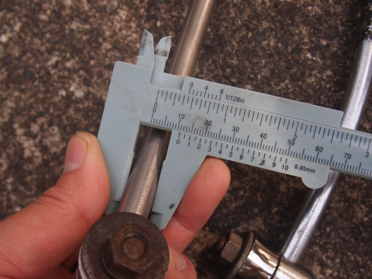 フェンダーレール