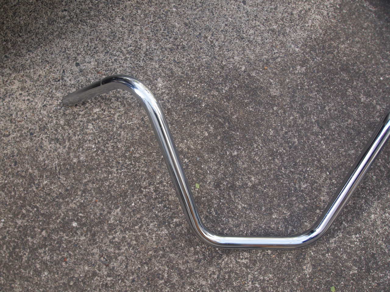 ステップダウンハンドル