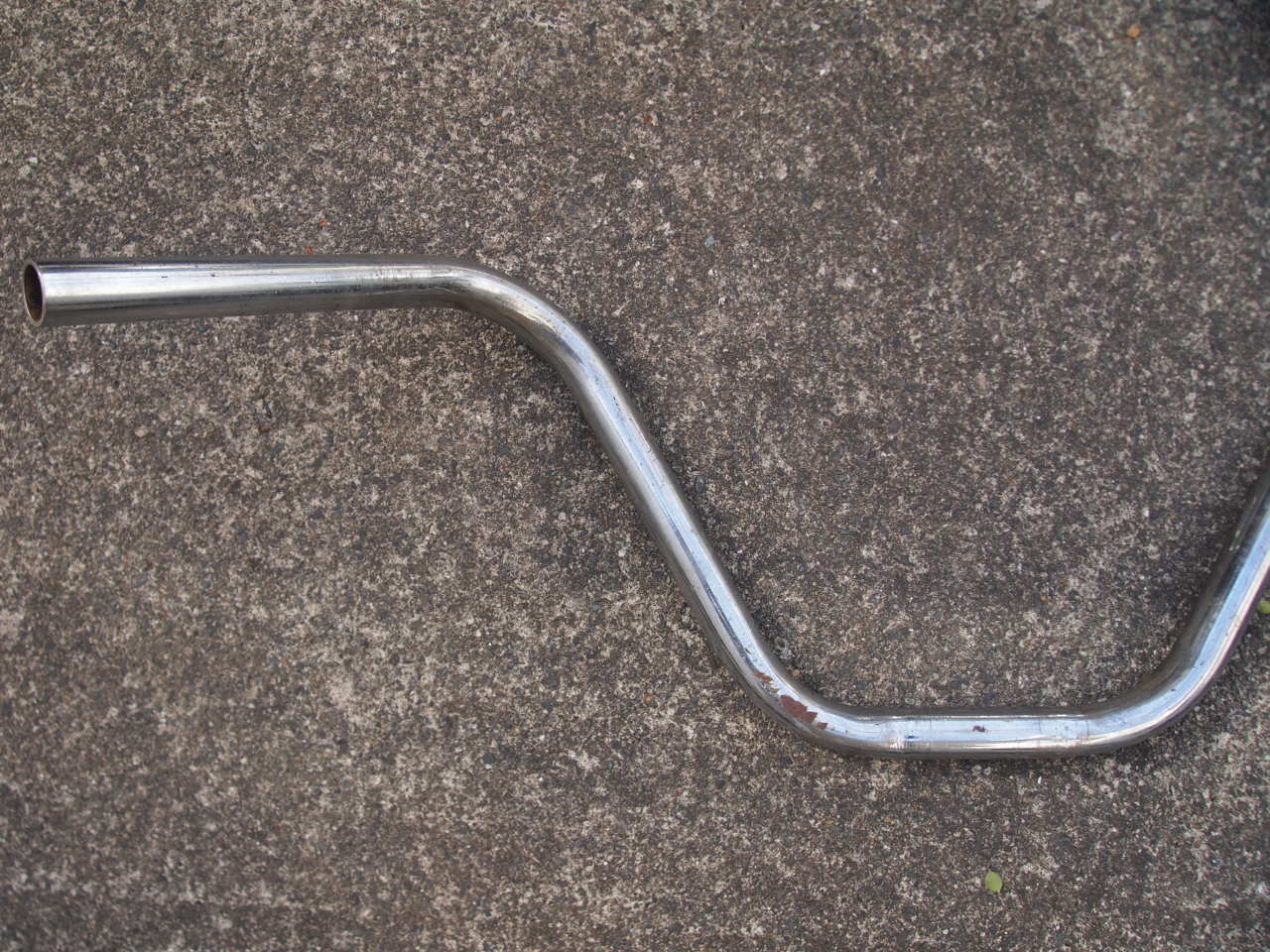 ステップダウンハンドル