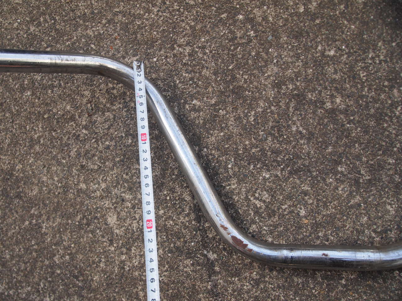 ステップダウンハンドル