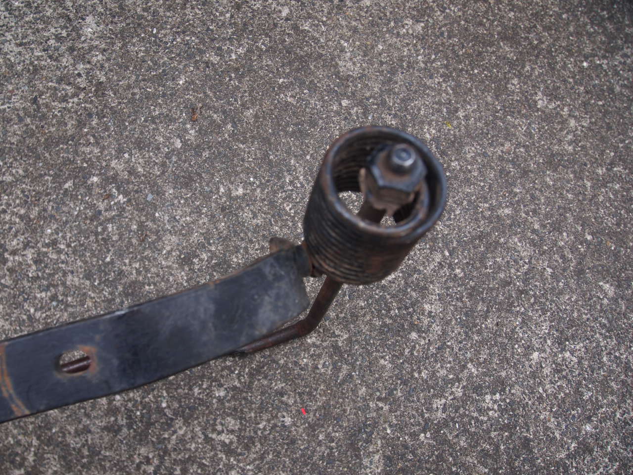 ヘルパースプリング