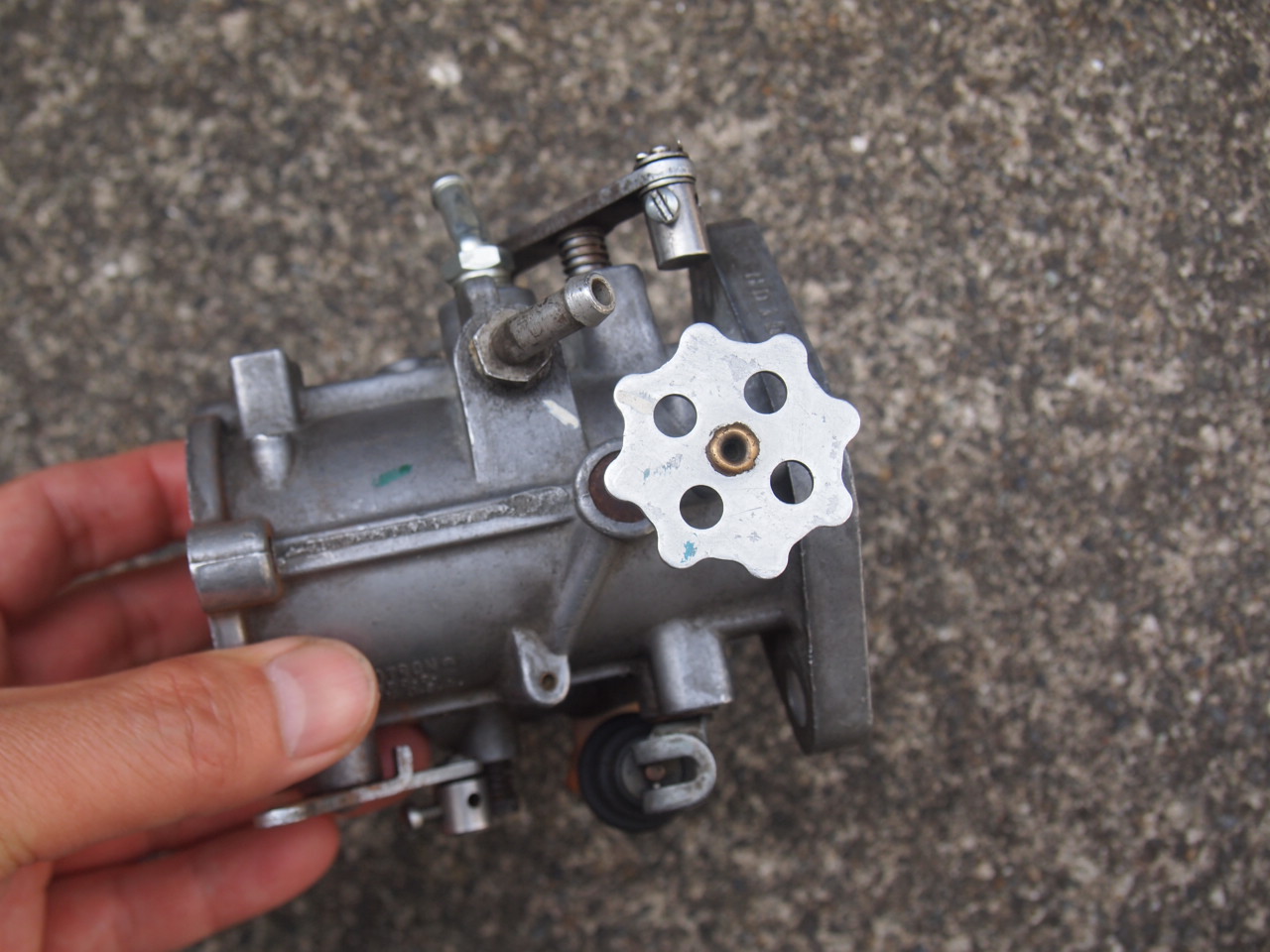 ティロットソンキャブ