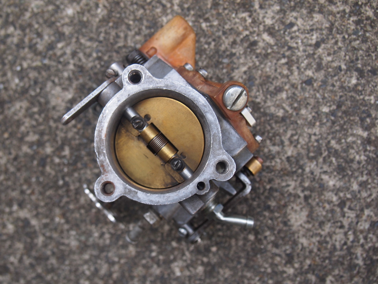 ティロットソンキャブ