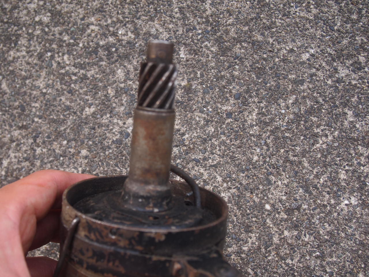 37-46U,W系デスビ