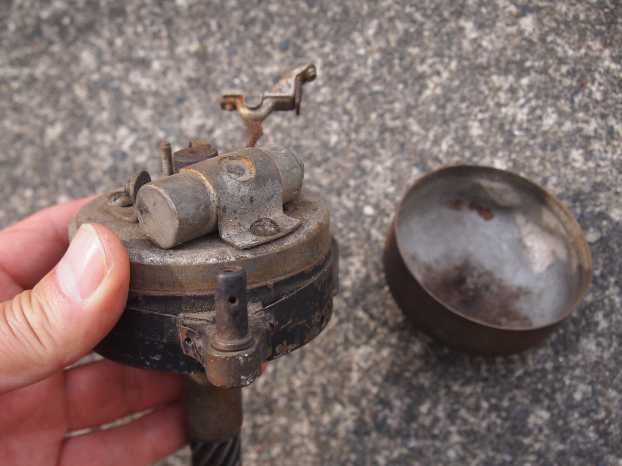 37-46U,W系デスビ